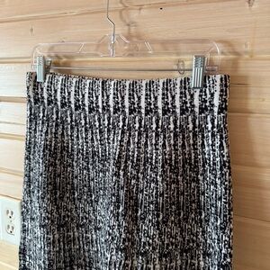 Roz & Ali Black White Textured Knit Straight Skirt Small | Work Office Classic
